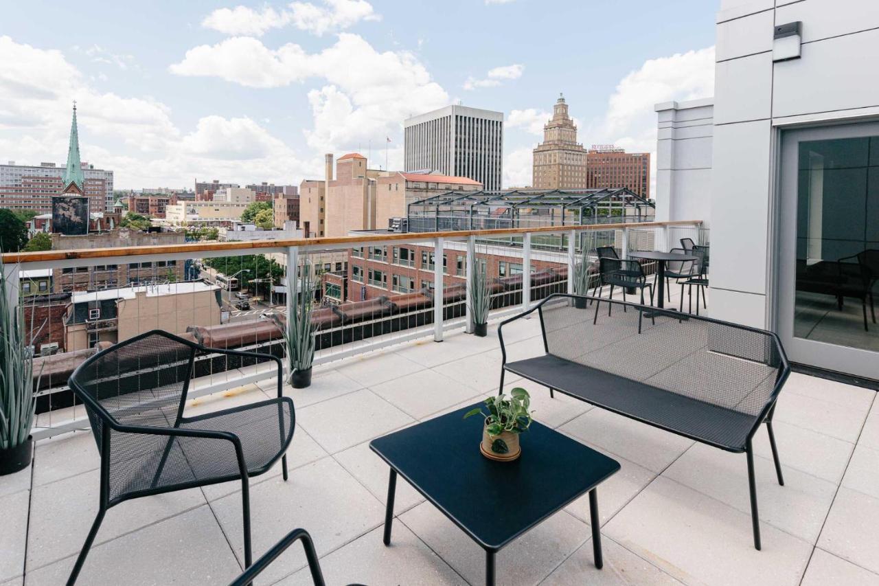 Kislak 405 Luxurious 1Br Retreat Above The City Newark Exterior foto